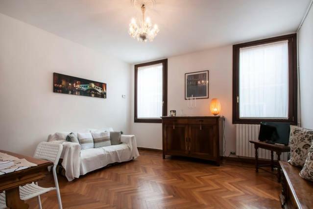 Key Location Near Palazzo Grassi Dom wakacyjny *