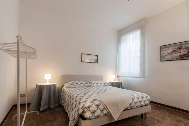 Key Location Near Palazzo Grassi Venecia